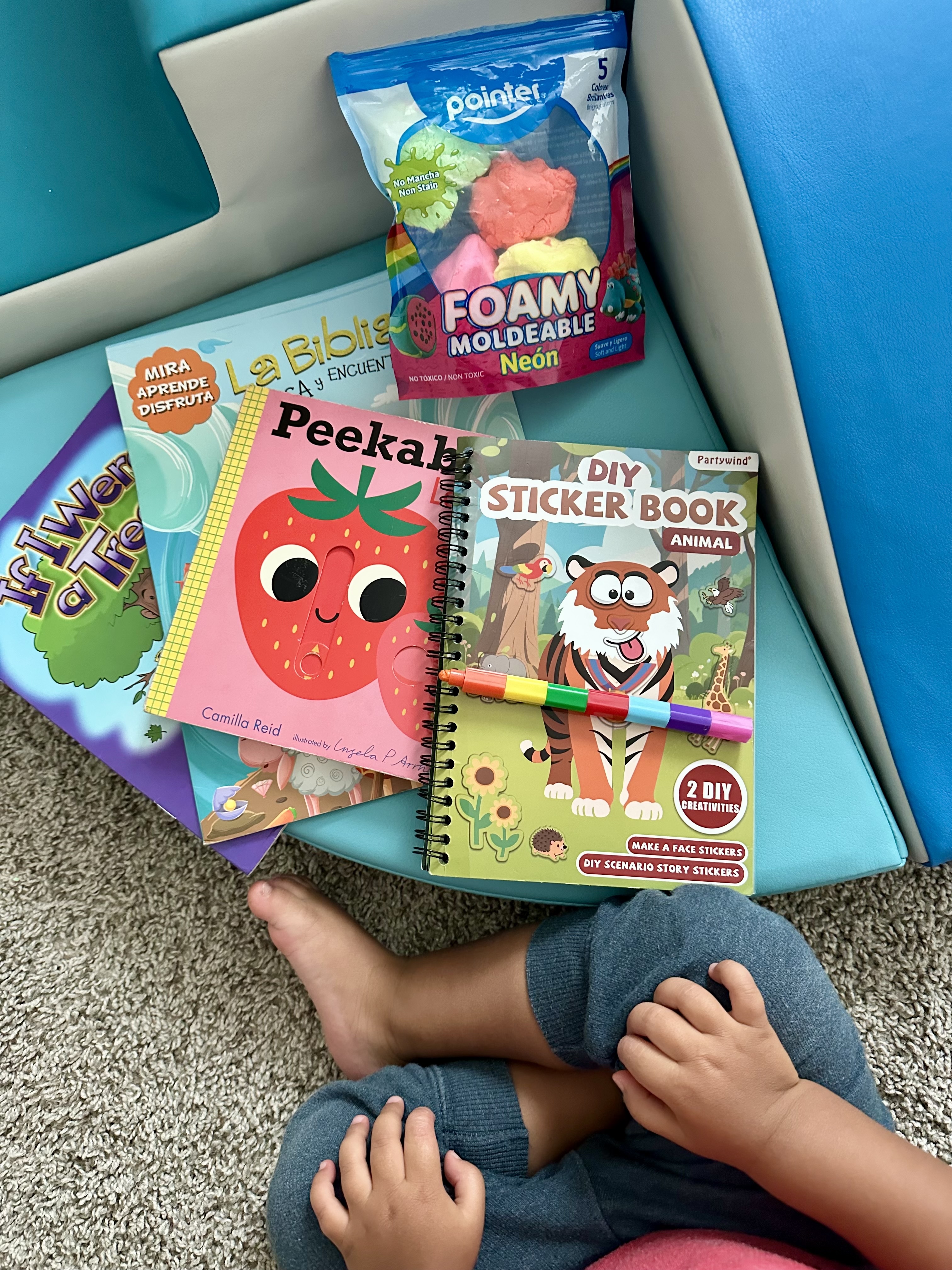 Toddler travel essentials thumbnail